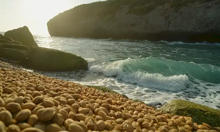 Olas oceánicas azules verdes